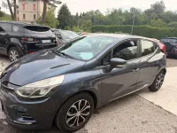 Usata Renault Clio IV Intens 75 CV (55 kW) 2017 Grigio Berlina