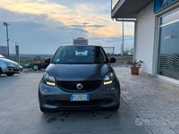 Usata Smart ForFour Prime 70 CV (51 kW) 2016 Grigio Utilitaria