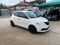 Gebraucht Lancia Ypsilon 69 PS (50 kW) 2019 Weiß Kleinwagen