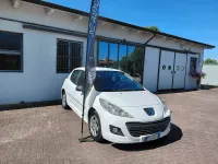 Usata Peugeot 207 68 CV (50 kW) 2011 Bianco Berlina
