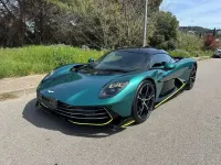 Nuova Aston Martin Valhalla 828 CV (608 kW) 2026 Coupé
