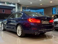 Usata BMW 520 Luxury Line 190 CV (139 kW) 2017 Blu Berlina