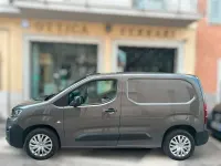 Usata Peugeot Partner 131 CV (96 kW) 2021 Grigio Monovolume