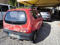Usata Fiat 600 39 CV (28 kW) 2000 Rosso Utilitaria