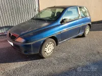 Usata Lancia Ypsilon 54 CV (39 kW) 2000 Blu Utilitaria