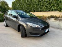 Usata Ford Focus Titanium 120 CV (88 kW) 2017 Marrone Berlina