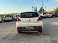 Usata Peugeot 3008 Active 115 CV (84 kW) 2015 Bianco Station wagon