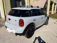 Usata Mini One Countryman 98 CV (72 kW) 2014 Bianco SUV