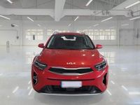 Usata Kia Stonic Style 81 CV (59 kW) 2022 Rosso SUV