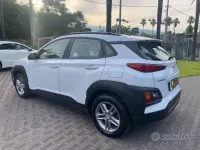 Usata Hyundai Kona 116 CV (85 kW) 2018 Bianco SUV