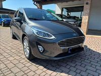 Gebraucht Ford Fiesta Business Edition 86 PS (63 kW) 2019 Grau Kleinwagen