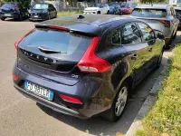 Usata Volvo V40 Kinetic 150 CV (110 kW) 2016 Nero Berlina