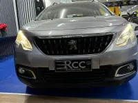 Usata Peugeot 2008 Access 82 CV (60 kW) 2016 Grigio SUV