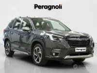Usata Subaru Forester Premium 150 CV (110 kW) 2023 Grigio scuro SUV