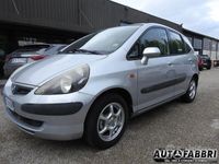 Usata Honda Jazz 78 CV (57 kW) 2002 Grigio(met.) Utilitaria