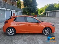 Usata Opel Corsa Edition 75 CV (55 kW) 2022 Arancione Utilitaria