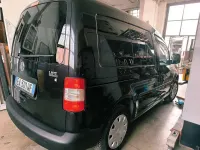 Usata VW Caddy Style 109 CV (80 kW) 2010 Nero Monovolume