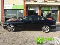 Usata Jaguar X-type Executive 230 CV (169 kW) 2007 Bluazzurro Berlina
