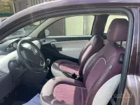 Usata Lancia Ypsilon 75 CV (55 kW) 2011 Viola Utilitaria