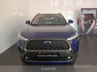 Usata Toyota Corolla Lounge 152 CV (111 kW) 2023 Bluazzurro SUV