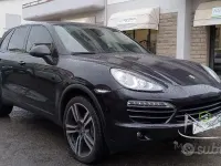 Usata Porsche Cayenne 326 CV (239 kW) 2013 Nero SUV