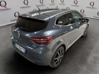 Usata Renault Clio V Intens 140 CV (102 kW) 2021 Grigio Berlina