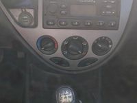 Usata Ford Focus 116 CV (85 kW) 2002 Grigio Station wagon