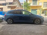 Usata Mercedes B180 116 CV (85 kW) 2020 Bluazzurro Utilitaria
