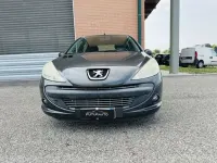 Usata Peugeot 206 60 CV (44 kW) 2011 Grigio Berlina