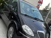 Usata Lancia Musa 95 CV (69 kW) 2010 Nero Monovolume