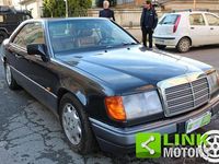 Usata Mercedes E300 220 CV (161 kW) 1992 Grigio Berlina