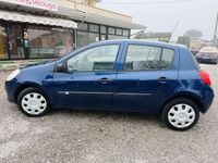 Usata Renault Clio III 75 CV (55 kW) 2006 Blu/azzurro Berlina