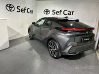 Usata Toyota C-HR Trend 223 CV (164 kW) 2025 Grigio SUV