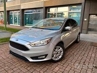 Usata Ford Focus 100 CV (73 kW) 2017 Grigio Berlina
