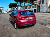 Usata Ford Fiesta 2012 Rosso Utilitaria
