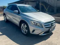 Usata Mercedes GLA200 136 CV (100 kW) 2016 Argento SUV