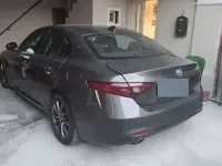 Usata Alfa Romeo Giulia 150 CV (110 kW) 2016 Grigio Berlina