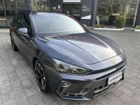 Usata Cupra Leon 150 CV (110 kW) 2024 Grigio magnetico Station wagon
