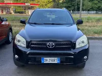 Usata Toyota RAV4 Luxury 136 CV (100 kW) 2007 Nero SUV