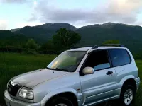 Usata Suzuki Grand Vitara 94 CV (69 kW) 2003 Grigio SUV