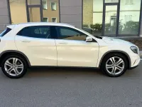 Usata Mercedes GLA200 Premium 136 CV (100 kW) 2015 Bianco SUV