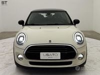 Usata Mini Cooper 116 CV (85 kW) 2017 Giallo Utilitaria