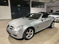 Usata Mercedes SLK200 163 CV (119 kW) 2007 Argento Cabrio