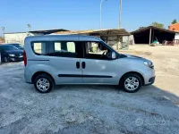 Usata Fiat Doblò 105 CV (77 kW) 2017 Grigio Monovolume