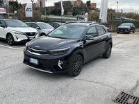 Second-hand Kia Stonic 101 CP (74 kW) 2024 Negru SUV