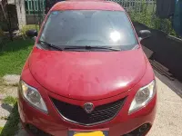 Usata Lancia Ypsilon Gold 69 CV (50 kW) 2018 Rosso Utilitaria