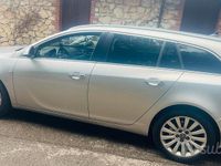 Usata Opel Insignia 140 CV (102 kW) 2012 Grigio Station wagon