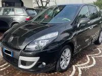 Usata Renault Scénic III Luxe 110 CV (80 kW) 2010 Nero Monovolume