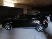 Usata Lancia Delta 120 CV (88 kW) 2012 Nero Utilitaria