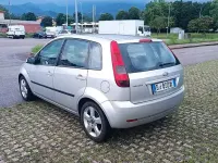 Usata Ford Fiesta 68 CV (50 kW) 2005 Utilitaria
